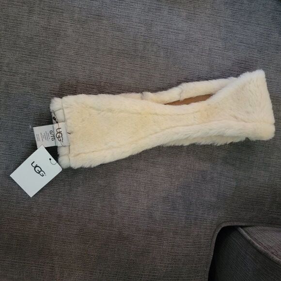 UGG Sheep Skin Reversible Headband For Women\'s Size L/XL main image 10